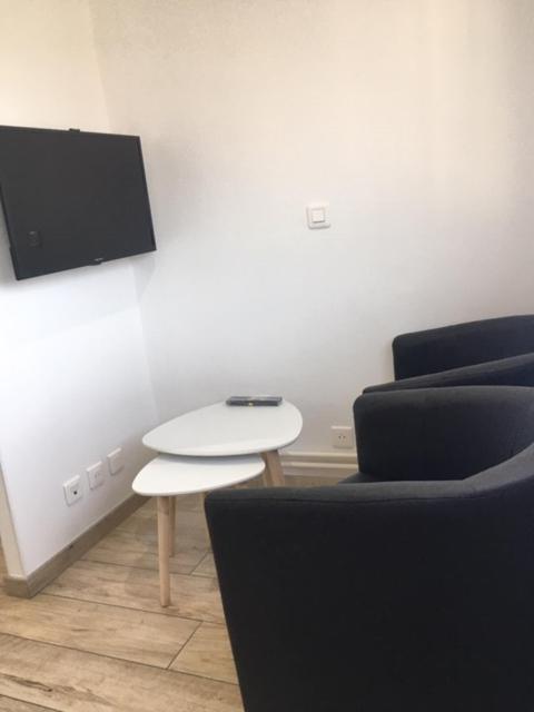 Joli Studio 21 M2 Avec Parking Privé * Aix-les-Bains